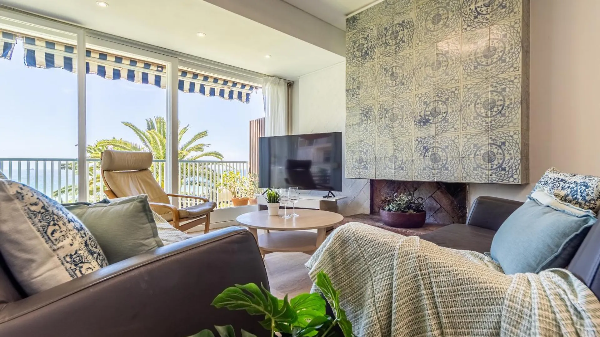 Verd I Blau - Apartament Amb Piscina Таррагона Апартаменты