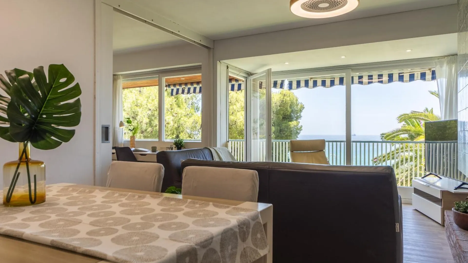 Апартаменты Verd I Blau - Apartament Amb Piscina Таррагона Испания
