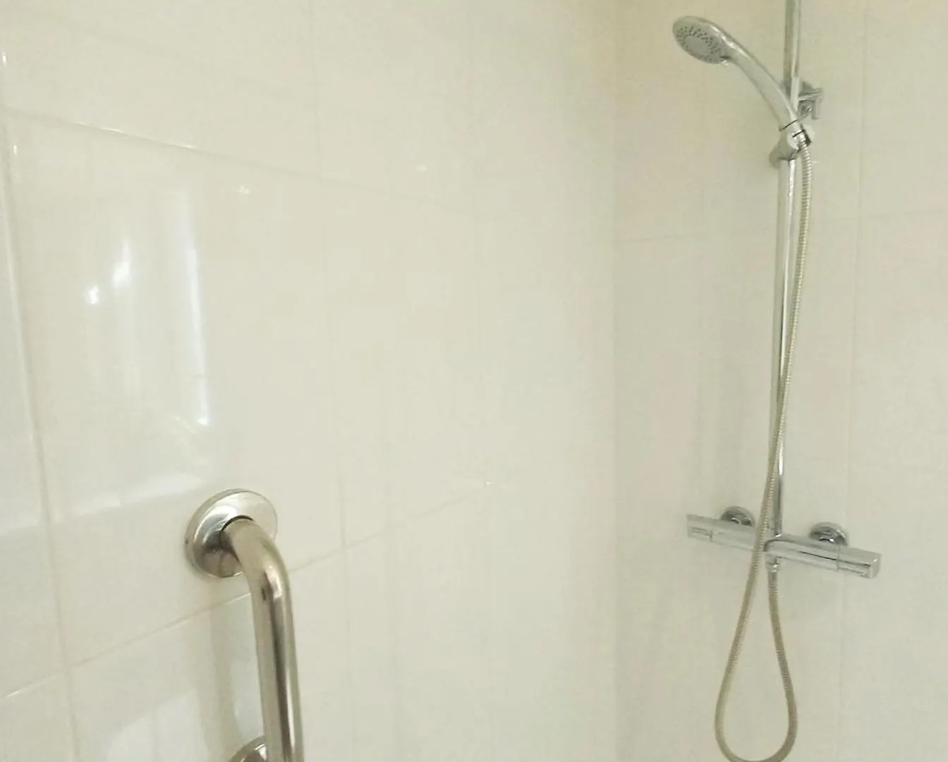 Verd I Blau - Apartament Amb Piscina Tarragona 0*,